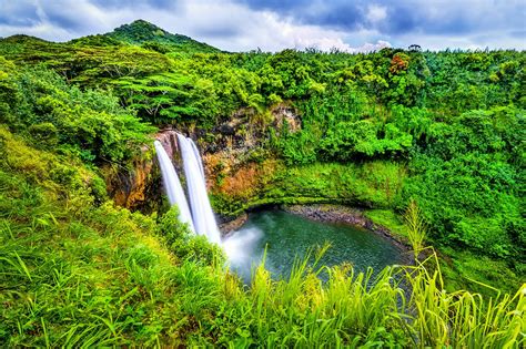 10 Famous Natural Wonders in Kauai - Discover the Must-See Natural Wonders in Kauai – Go Guides