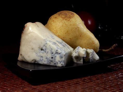 Gorgonzola - Wikipedia