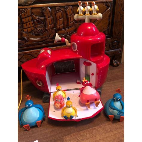 Cbeebies Twirlywoos Big Red Boat Playset Characters Figures Set | in ...