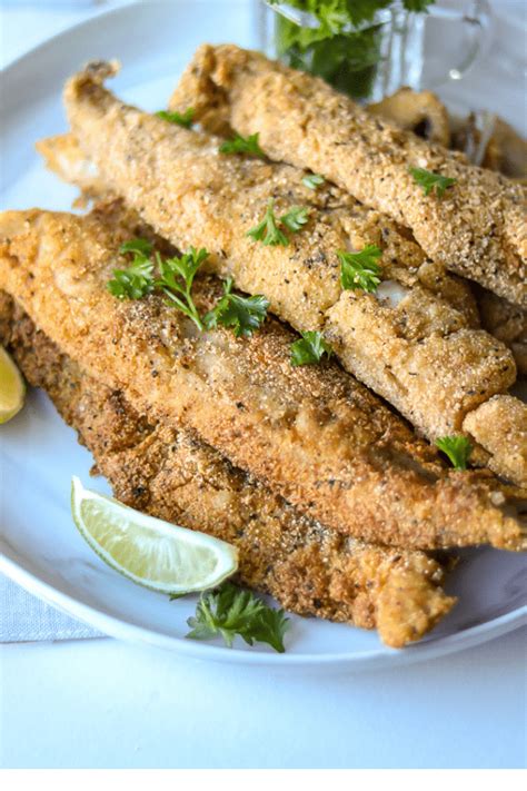 Pan Fried Whiting Fish Recipe - Savory Thoughts