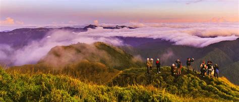 Mt Pulag Hike: What to Bring, Do, See, and Expect (Guide)