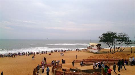 Visiting places of India: Calangute Beach