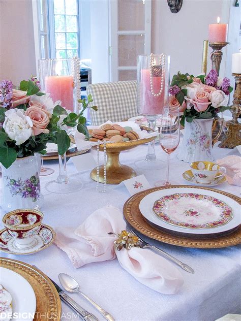 Vintage Party Ideas: Mixing Antique China in a Tablescape