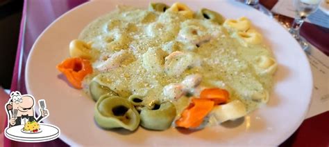 Gregorio's Italian Restaurant in Wyandotte - Restaurant menu and reviews