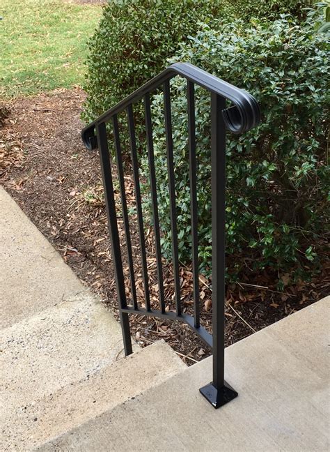 porch step and railing two step - Google Search | Outdoor stair railing, Outdoor handrail ...