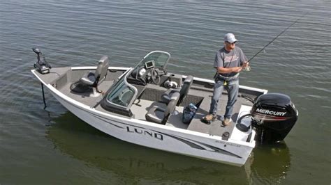 New 2019 Lund Boats 1650 Rebel XL Walk-Through - Wired2Fish.com