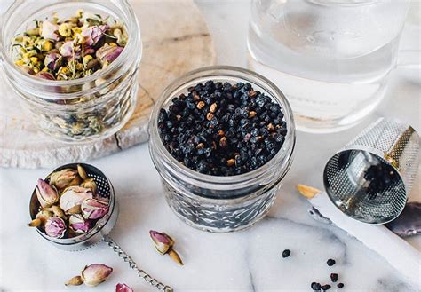 8 Herbal Remedies You’ll Want in Your Cabinet — Cassie Uhl