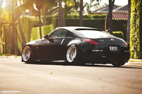 Tenacious Z // Luis' Low Nissan 350Z. | StanceNation™ // Form > Function