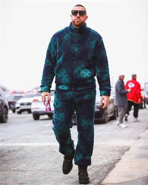 Travis Kelce Outfit from January 21, 2023 | WHAT’S ON THE STAR?