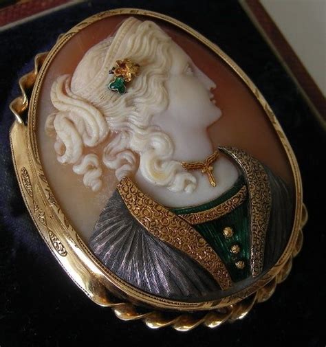 antique cameo brooch | Cameos for Every Occasion | Pinterest