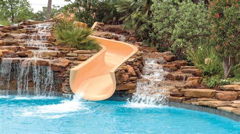 5 Amazing Pools You Should Try to Get In This Summer | Houstonia