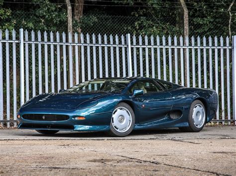 Jaguar XJ220 Market - CLASSIC.COM