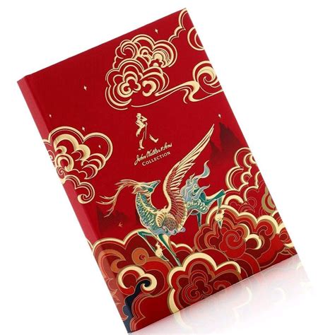 Pin by Thắng Nguyễn on Thiệp | Christmas packaging design, Chinese packaging design, Chinese ...