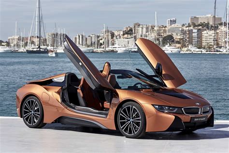 BMW i8 Roadster (04/2018).