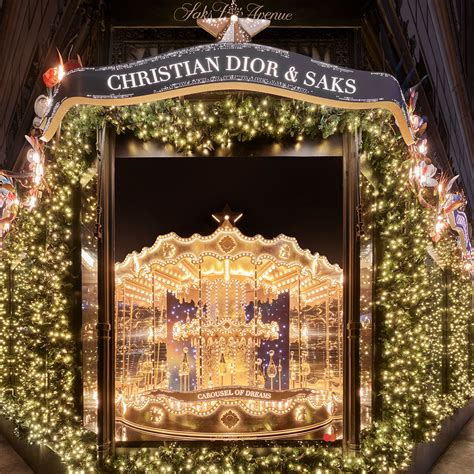 Saks Fifth Avenue's Iconic Holiday Windows Are Officially Here