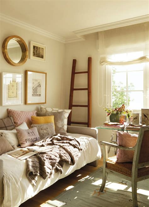 10 Tips For A Great Small Guest Room - Decoholic