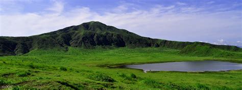 Mount Aso Kusasenri, Kumamoto Castle and Kurokawa Onsen Day Tour from ...