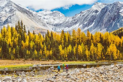 13 INCREDIBLE Hikes in Kananaskis For All Levels (updated for 2024)