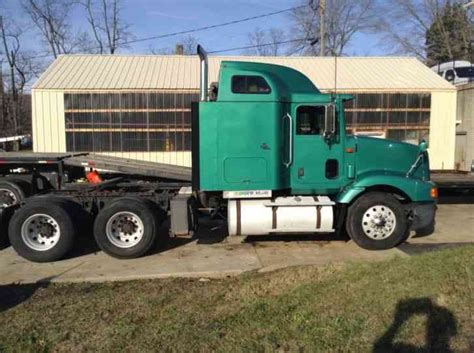 International 9200 Eagle (1996) : Sleeper Semi Trucks