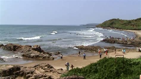 Visiting places of India: Dona Paula Beach in Goa