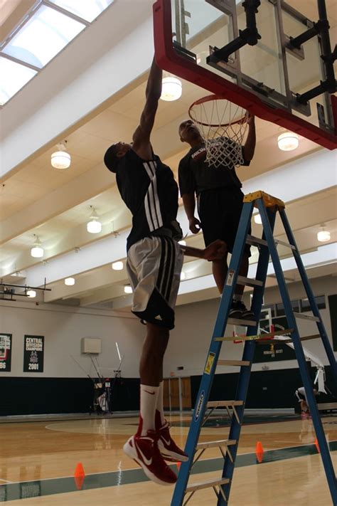 Giannis Antetokounmpo Workout - 8/1/13 Photo Gallery | NBA.com