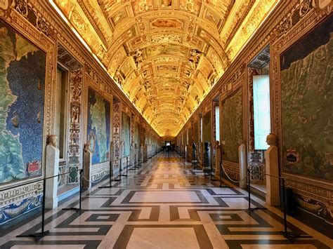 Early access Vatican Museums tour: How to see the Sistine Chapel without the crowds — La Vita Roma