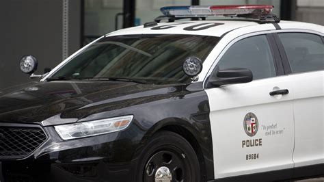 Could you get away from police in a car chase? LAPD says 18% escape - MyNewsLA.com