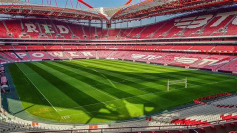 Futebol: Benfica defronta Rennes no Estádio da Luz - LusoJornal