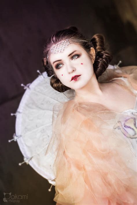 Star wars: Padme Amidala cosplay by Alvi on DeviantArt