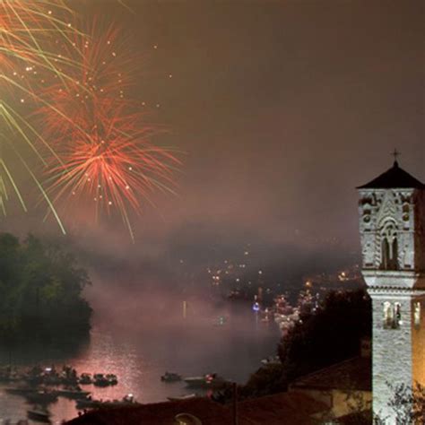 Spectacular Fireworks - Sagra di San Giovanni 2022 Lake Como Italy