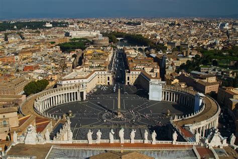 Big Stone 79: St Peters Square - Vatican City