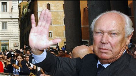 Vittorio Emanuele of Savoy, scandalised heir to defunct-Italian throne dies, aged 86 | Tatler