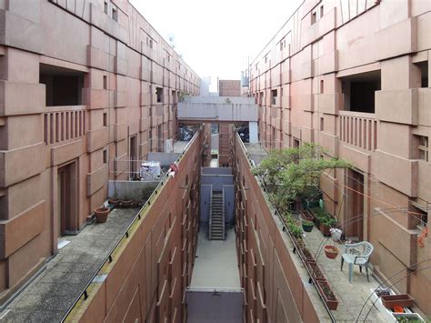 Les Espaces d'Abraxas Vue des terrasses au 17e étage Landscape Design, Concrete, Alley, Road ...