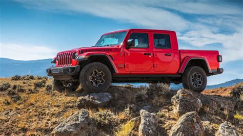 New Jeep Gladiator Pickup Truck Is Finally Here - TheStreet