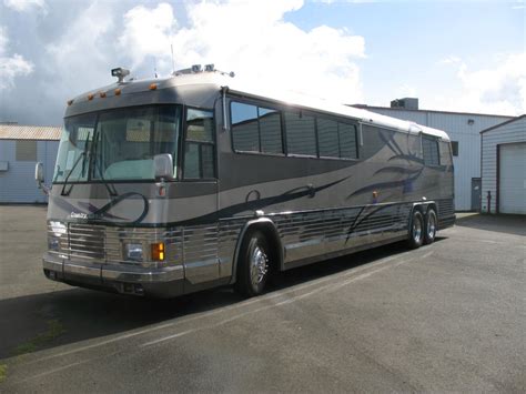 1998 Country Coach Concept 45′ | Premier RV