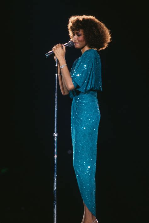 Whitney Houston - 80's music Photo (41811810) - Fanpop