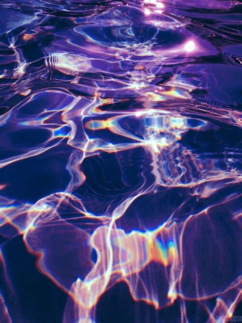 Vaporwave Pool Water Aesthetic - Iwanna Fly