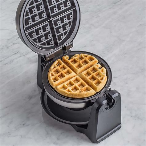 Chefman Rotating Waffle Maker (Black/Stainless Steel) | Kitchen Stuff Plus