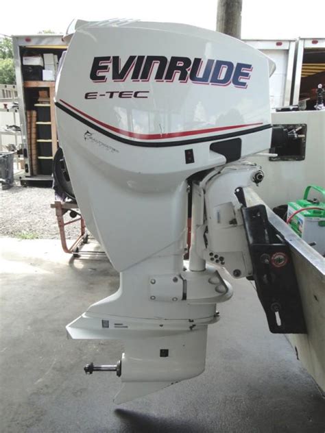 Purchase 2007 BRP Evinrude 115 HP E-Tec Etec 2-Stroke Outboard Motor in ...