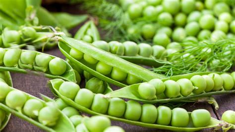 3 side effects of eating green peas everyday | HealthShots