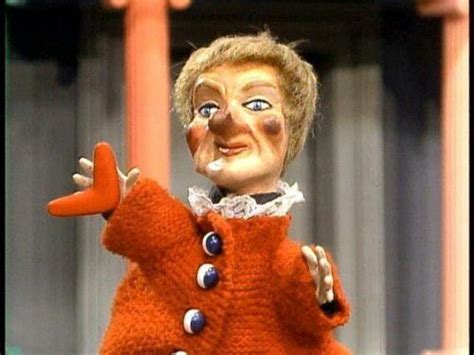 From Mister Rogers Neighborhood - Lady Elaine.. a scary puppet. | Mister rogers neighborhood, Mr ...