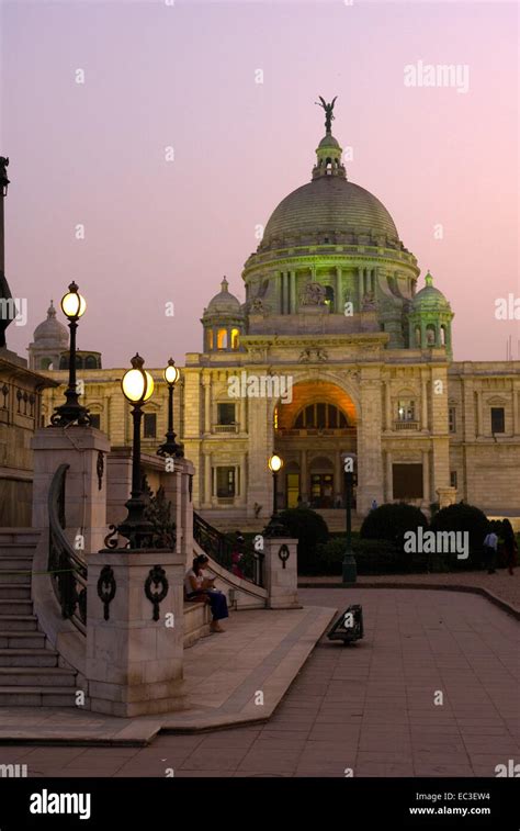 Victoria Memorial in Calcutta Stock Photo - Alamy