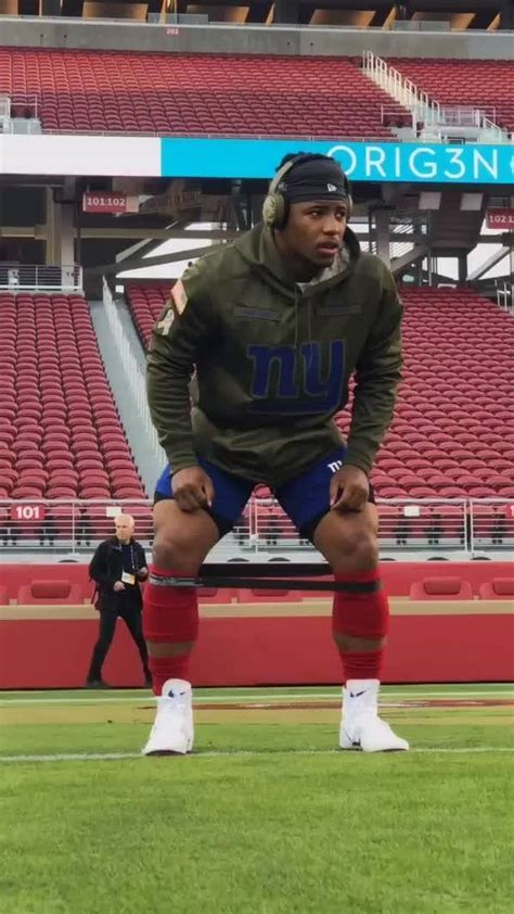 ESPN - Saquon Barkley warming up his legs