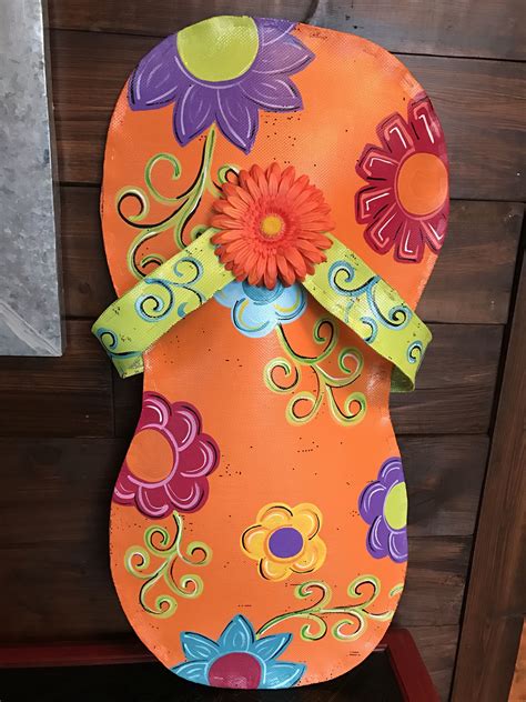 XL Flip Flop Door Decoration | Etsy | Door decorations, Flip flop wreaths, Summer wood sign