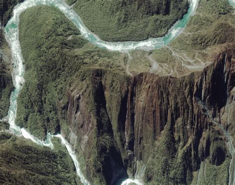 GIS Sites: Tsangpo Gorge Deepest in The World