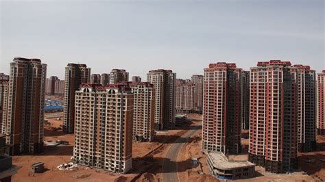 Ordos, China - once the largest ghost city : r/UrbanHell