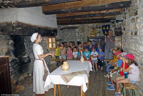 Oldest House in Aveyron, France (13th Century) - Imgur | Vieilles maisons, Aveyron, Vieux