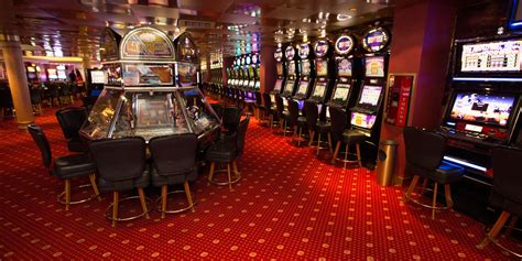 What to Expect on a Cruise: Cruise Ship Casinos - Cruises