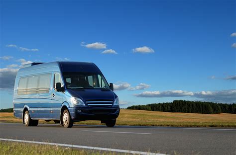 City Hall Plans to Purchase 29.8 Million GEL Blue Minibuses - Economy - CBW