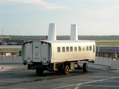 Dulles airport shuttle | Flickr - Photo Sharing!